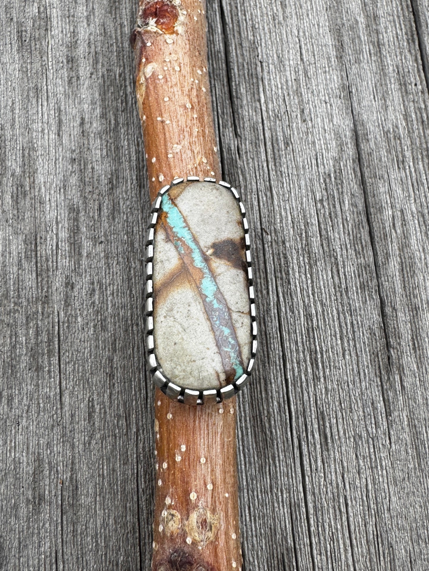 Royston Ribbon Turquoise ring