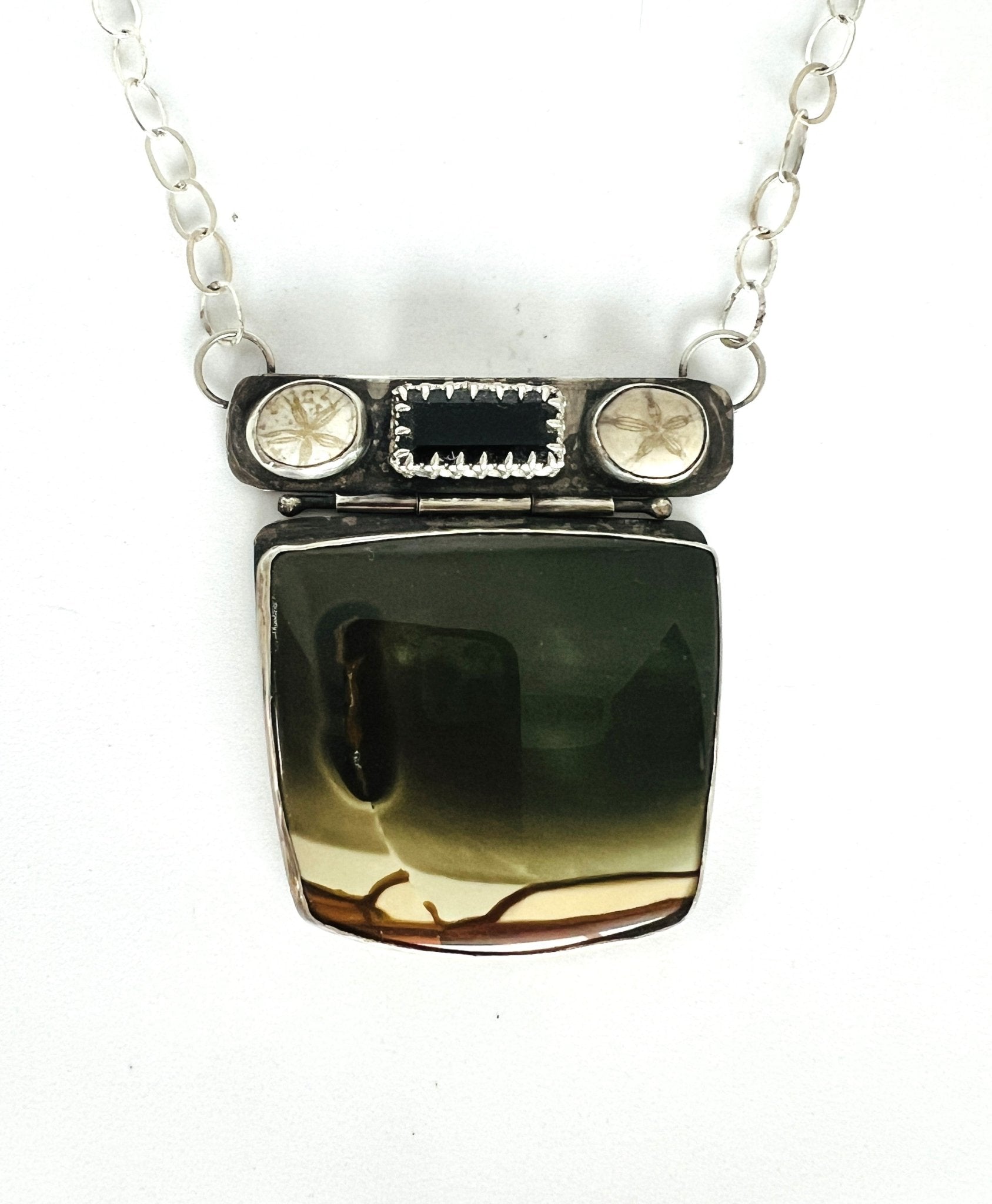 Necklace - toprestonjewelryNecklace