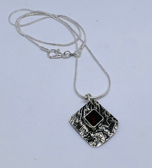 Necklace - toprestonjewelryNecklace